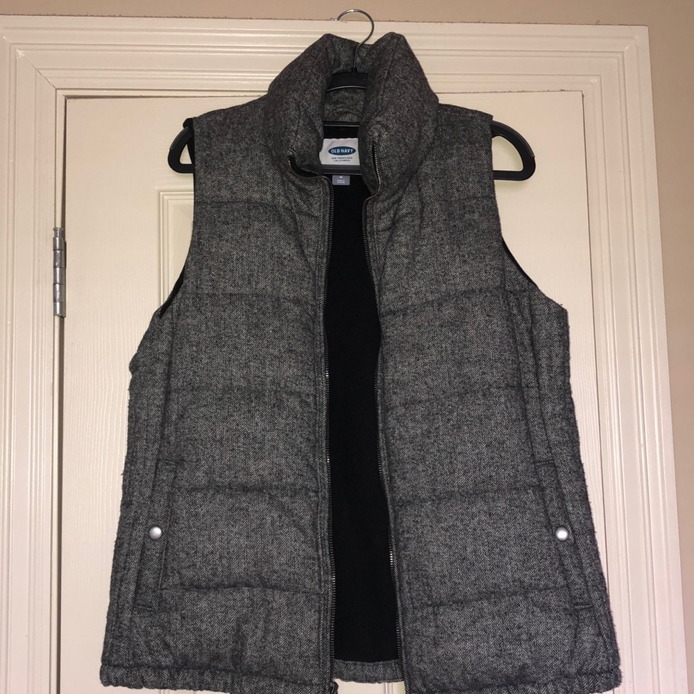 Old navy vest